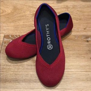 Original round toed Rothy’s